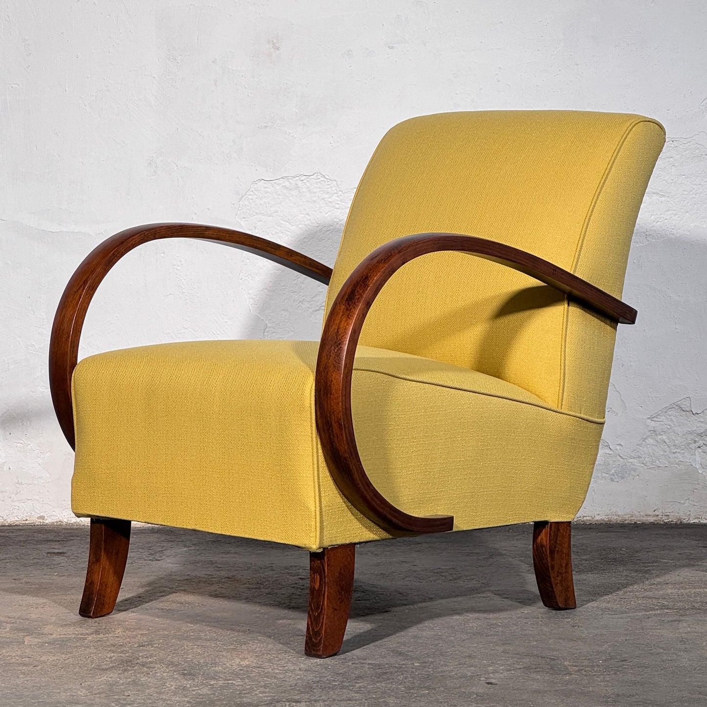 Pair of Halabala H-410 Armchairs, Fully Refurbished, 1930s