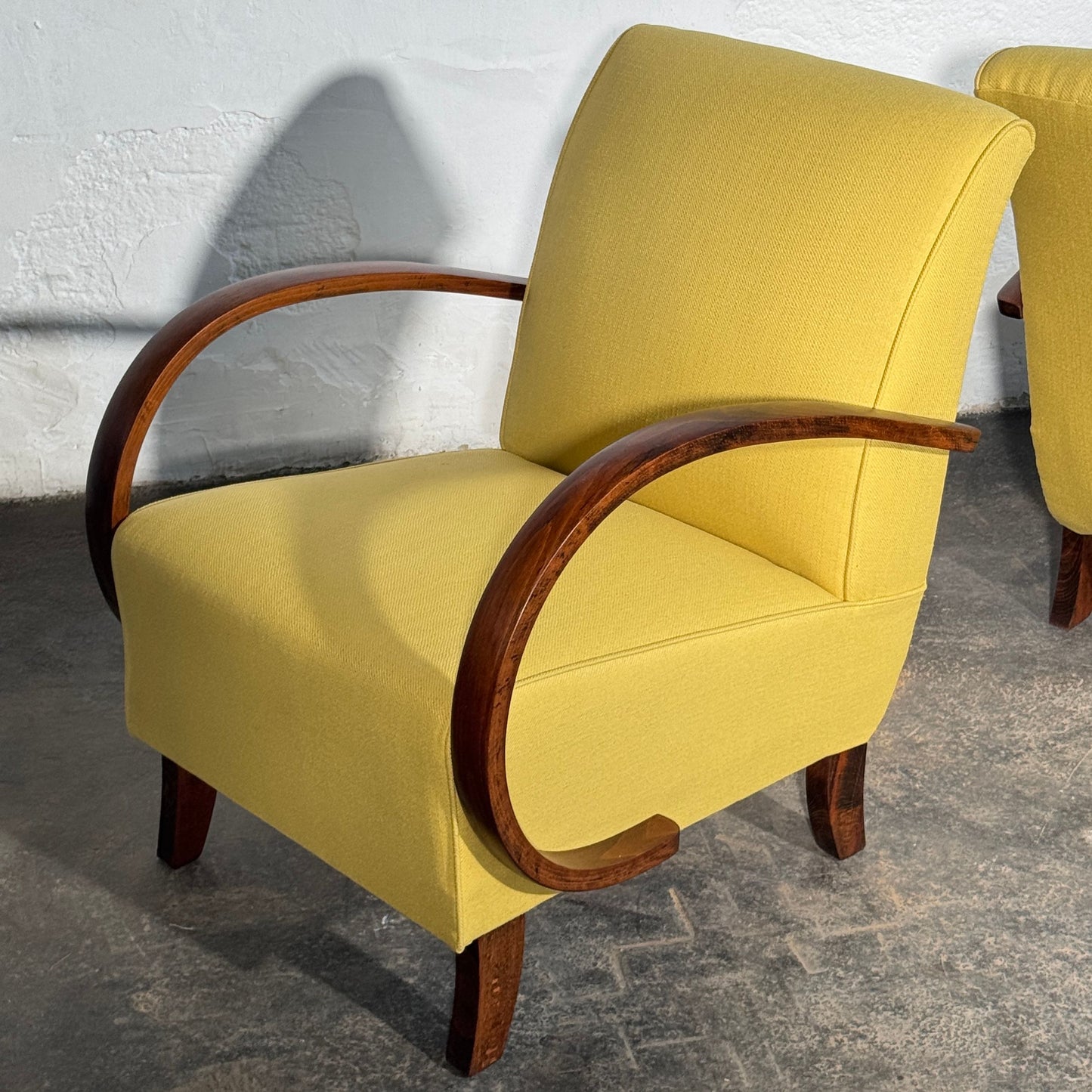 Pair of Halabala H-410 Armchairs, Fully Refurbished, 1930s