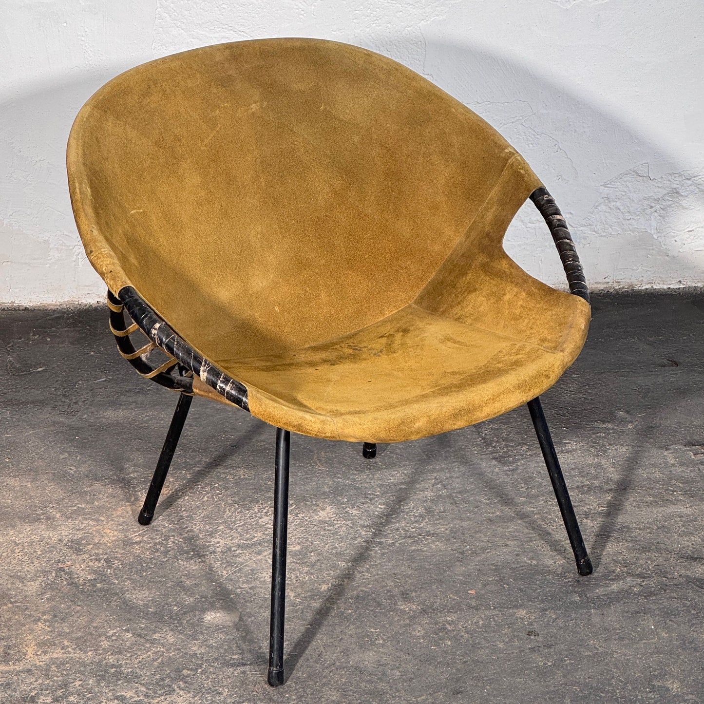 Lusch and Co. "Balloon" Leather Lounge Chair, 1960s