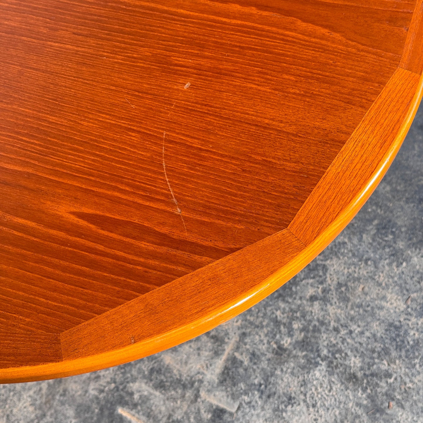 British Oval Extendable Teak Dining Table, 1960s