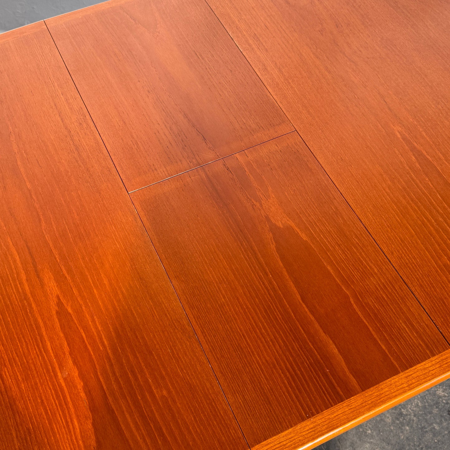 British Oval Extendable Teak Dining Table, 1960s