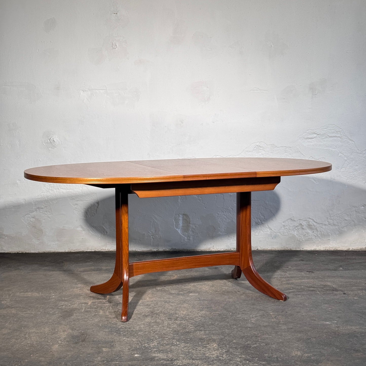 Parker Knoll Oval Extendable Teak Dining Table, 1960s