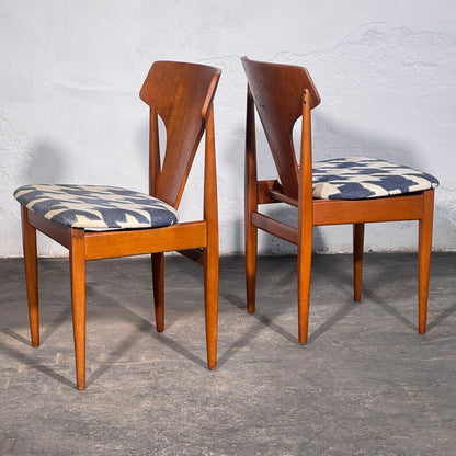 Set of 4 Elliotts of Newbury Teak Dining Chairs, 1960s