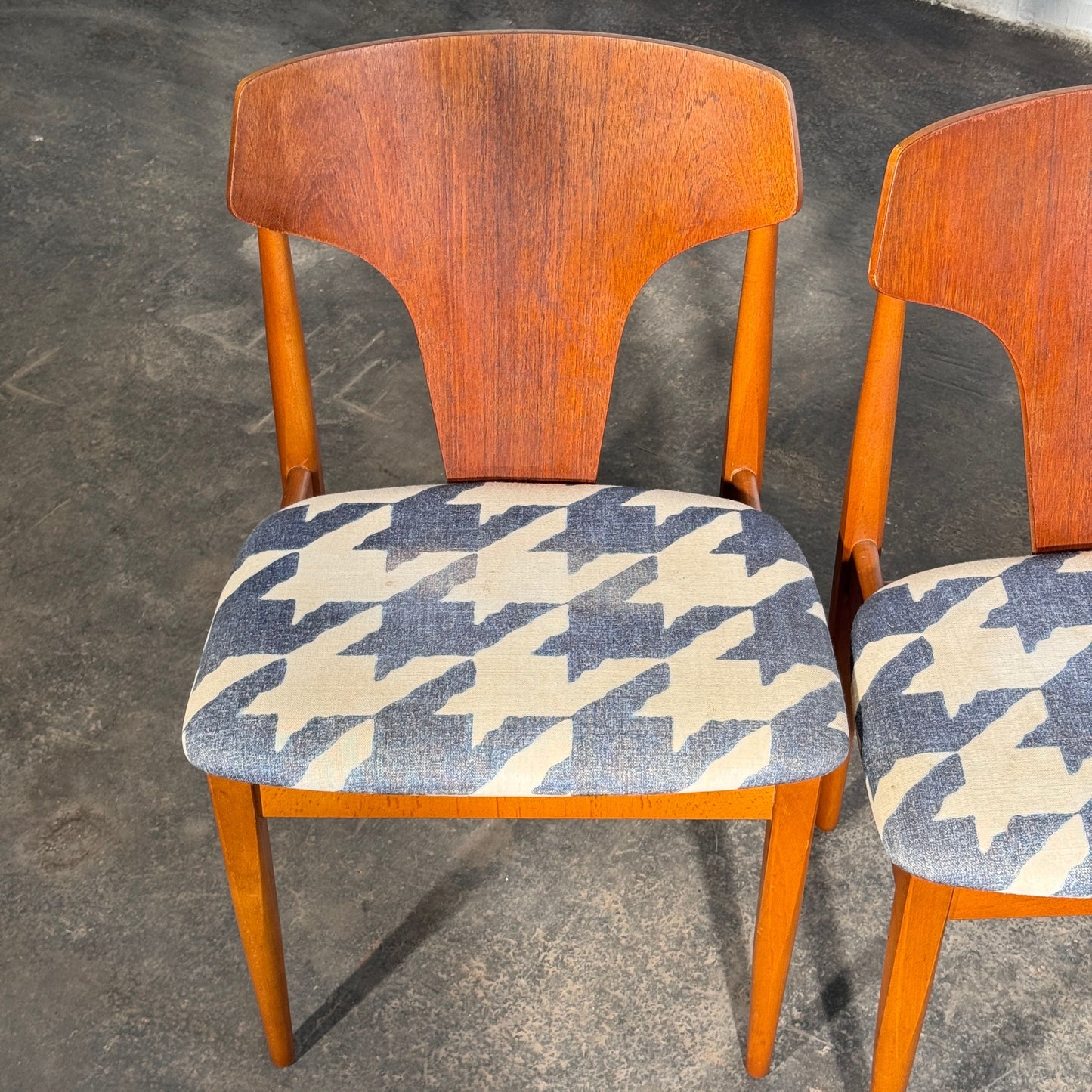 Set of 4 Elliotts of Newbury Teak Dining Chairs, 1960s