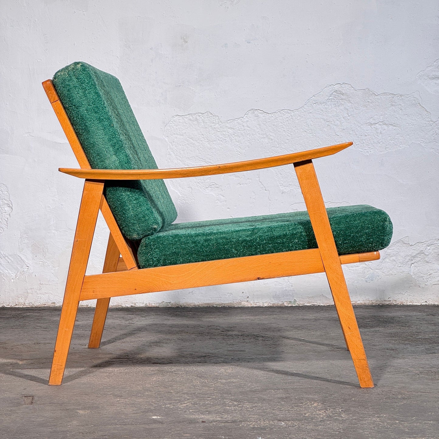 Mid-Century Green Spindle Armchair, 1960s