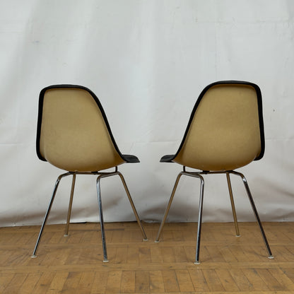 Vintage Herman Miller DSX Fiberglass Chair by Ray & Charles Eames, 1971 — Mid-Century Modern Icon, Black Upholstery