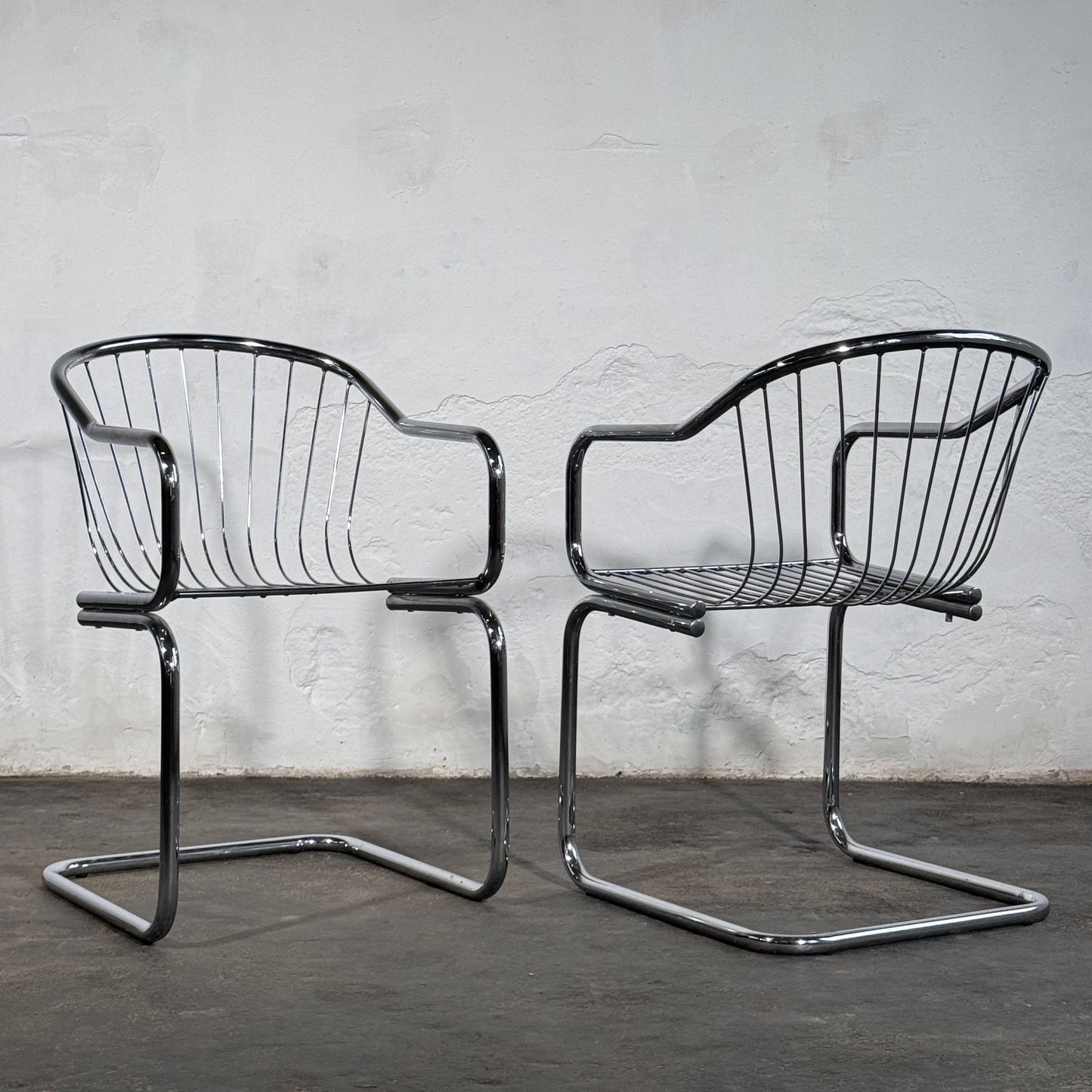 Set of 4 Cantilever Dining Chairs in the Style of Gastone Rinaldi