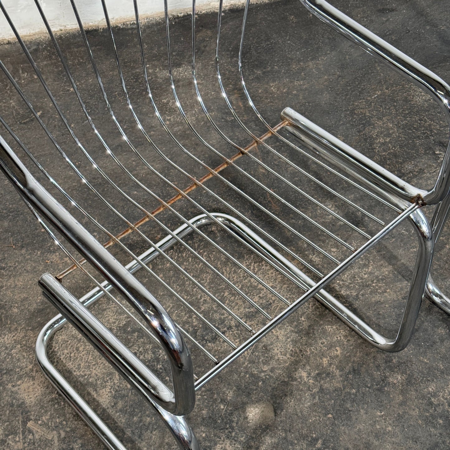 Set of 4 Cantilever Dining Chairs in the Style of Gastone Rinaldi