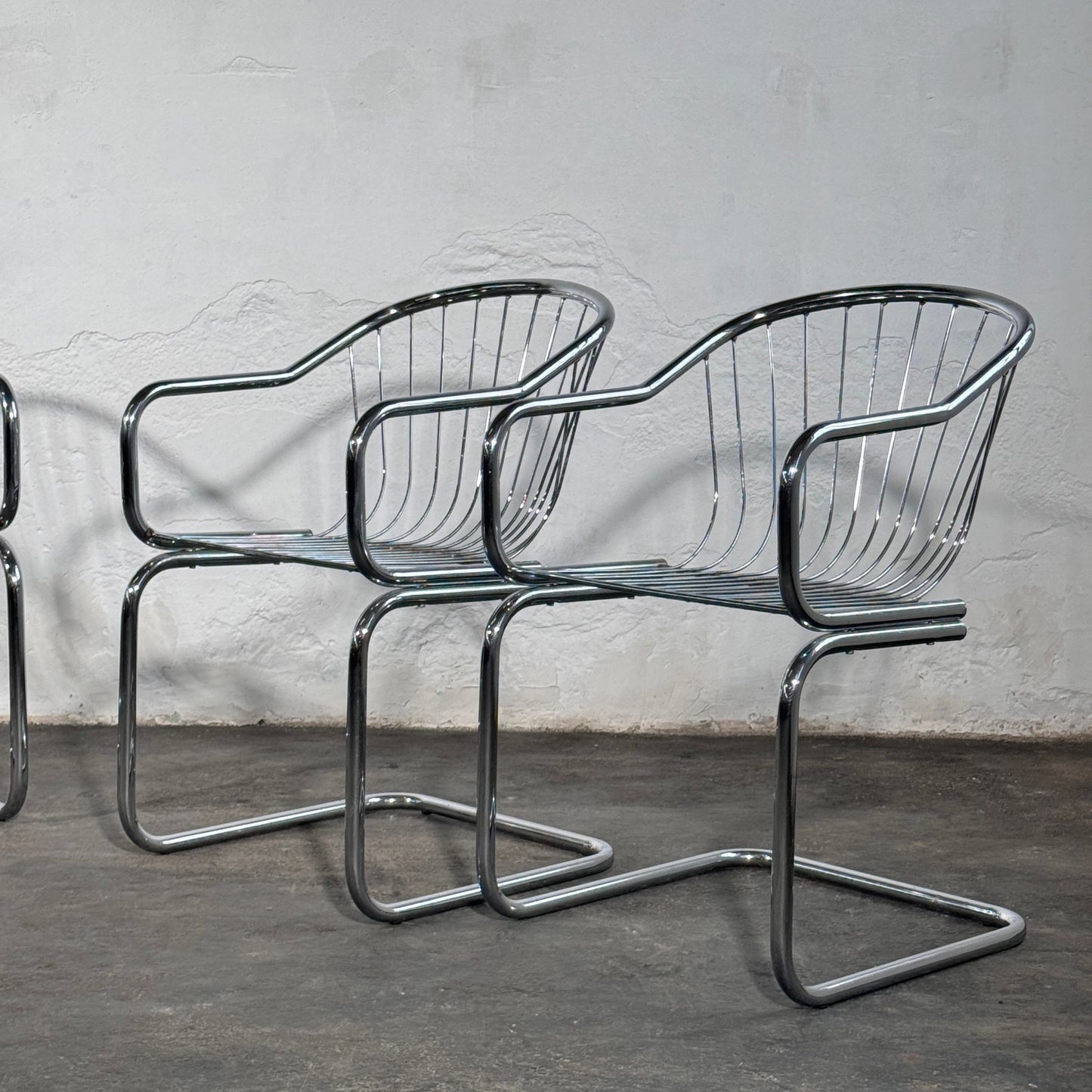 Set of 4 Cantilever Dining Chairs in the Style of Gastone Rinaldi