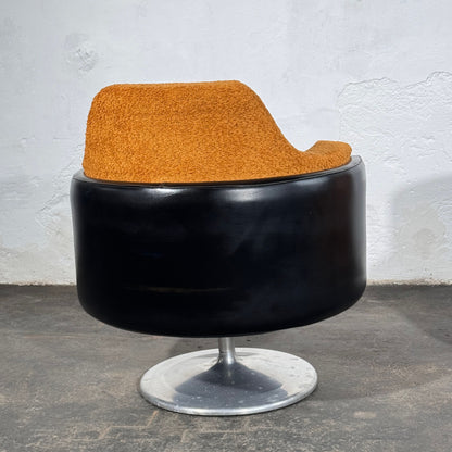 Pair of Hungarian Space Age Swivel Chairs, 1960s
