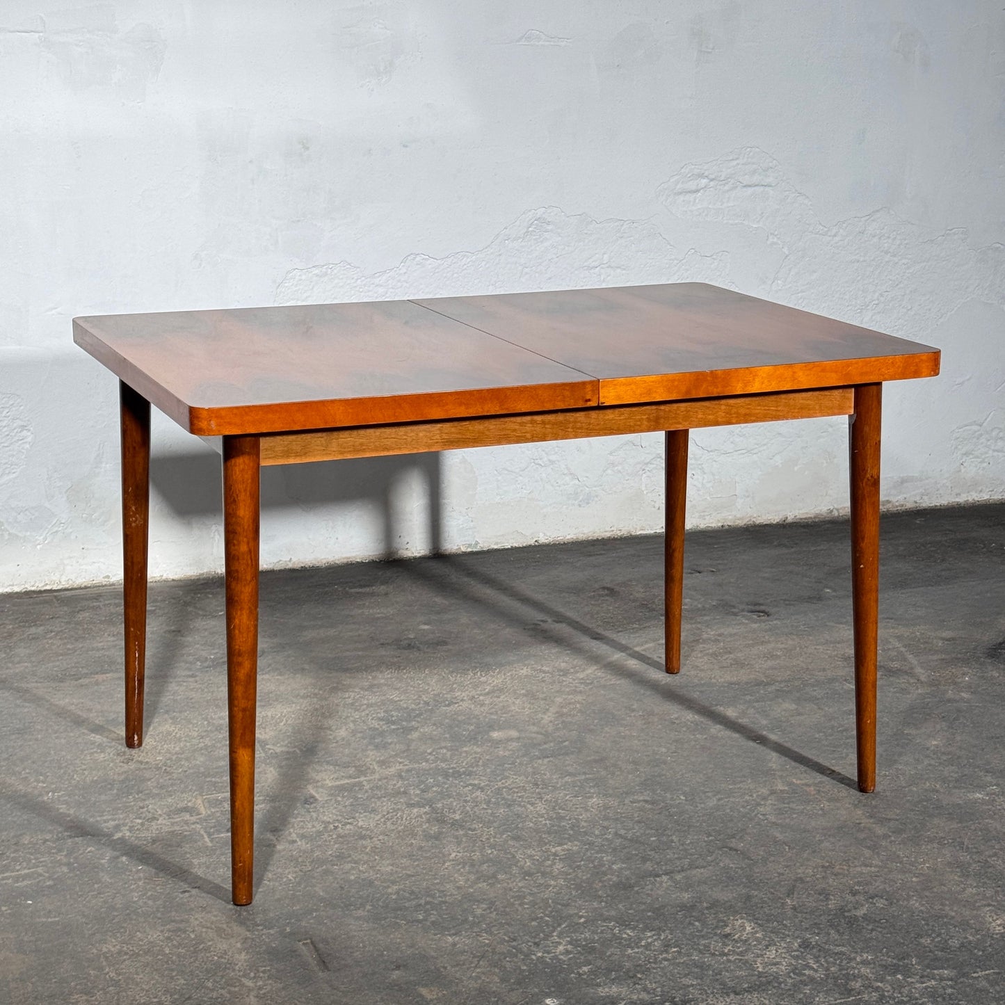 Jitona Dining Set – Table and 4 Chairs, 1960s