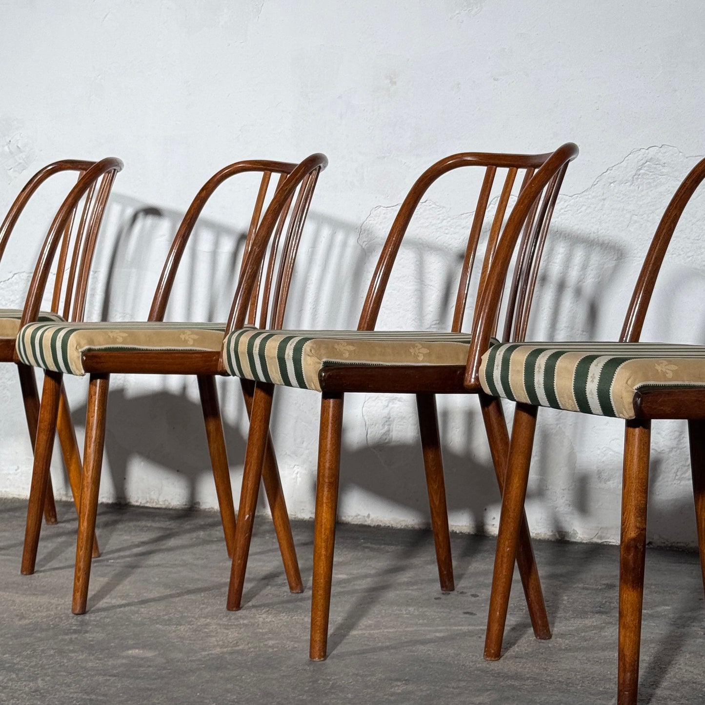 Set of 4 Jitona Dining Chairs, 1960s