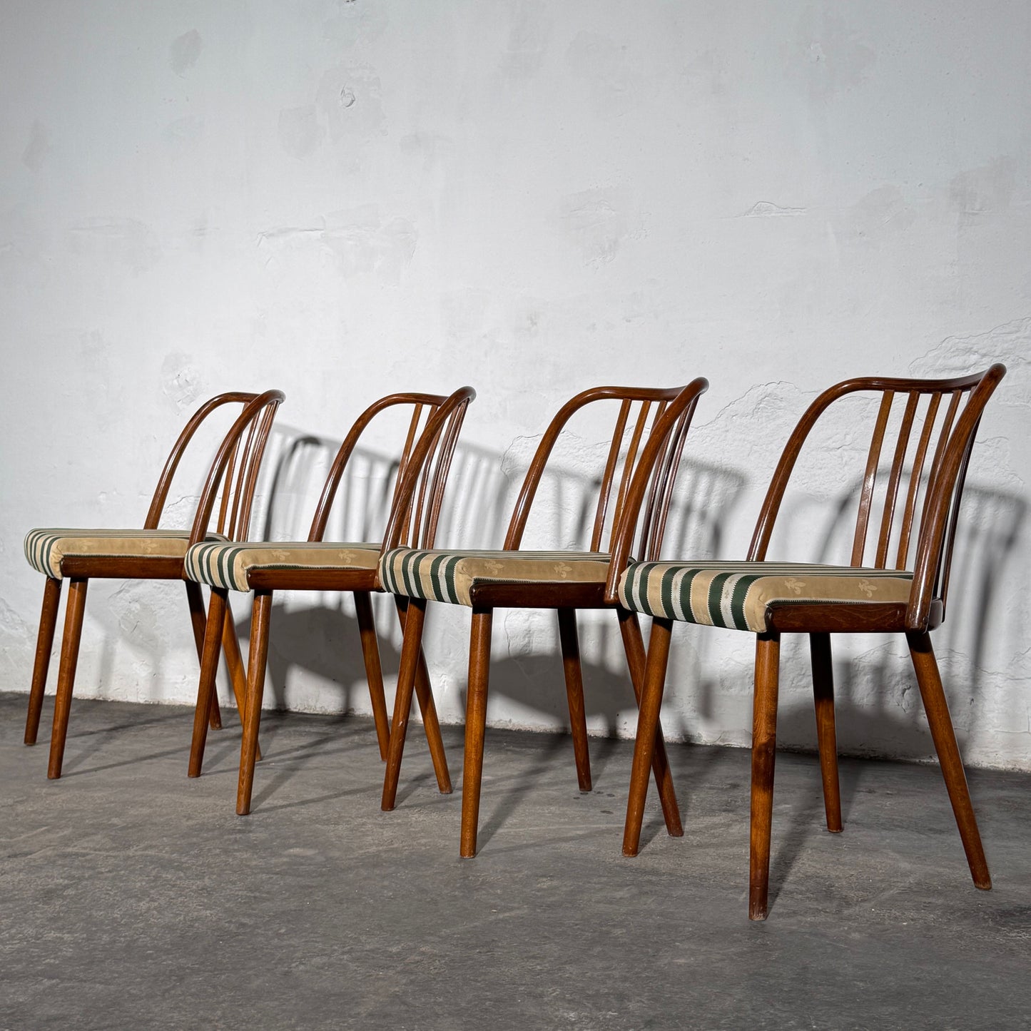 Set of 4 Jitona Dining Chairs, 1960s