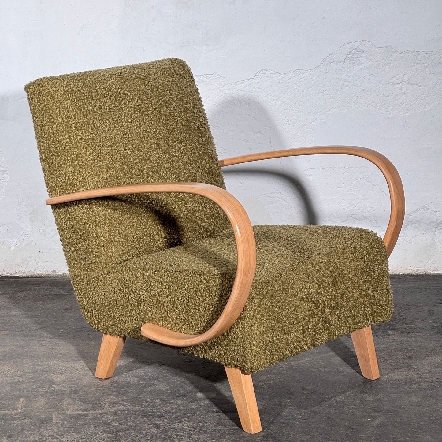 Pair of Jindrich Halabala Type C Armchairs, Fully Refurbished, 1930s