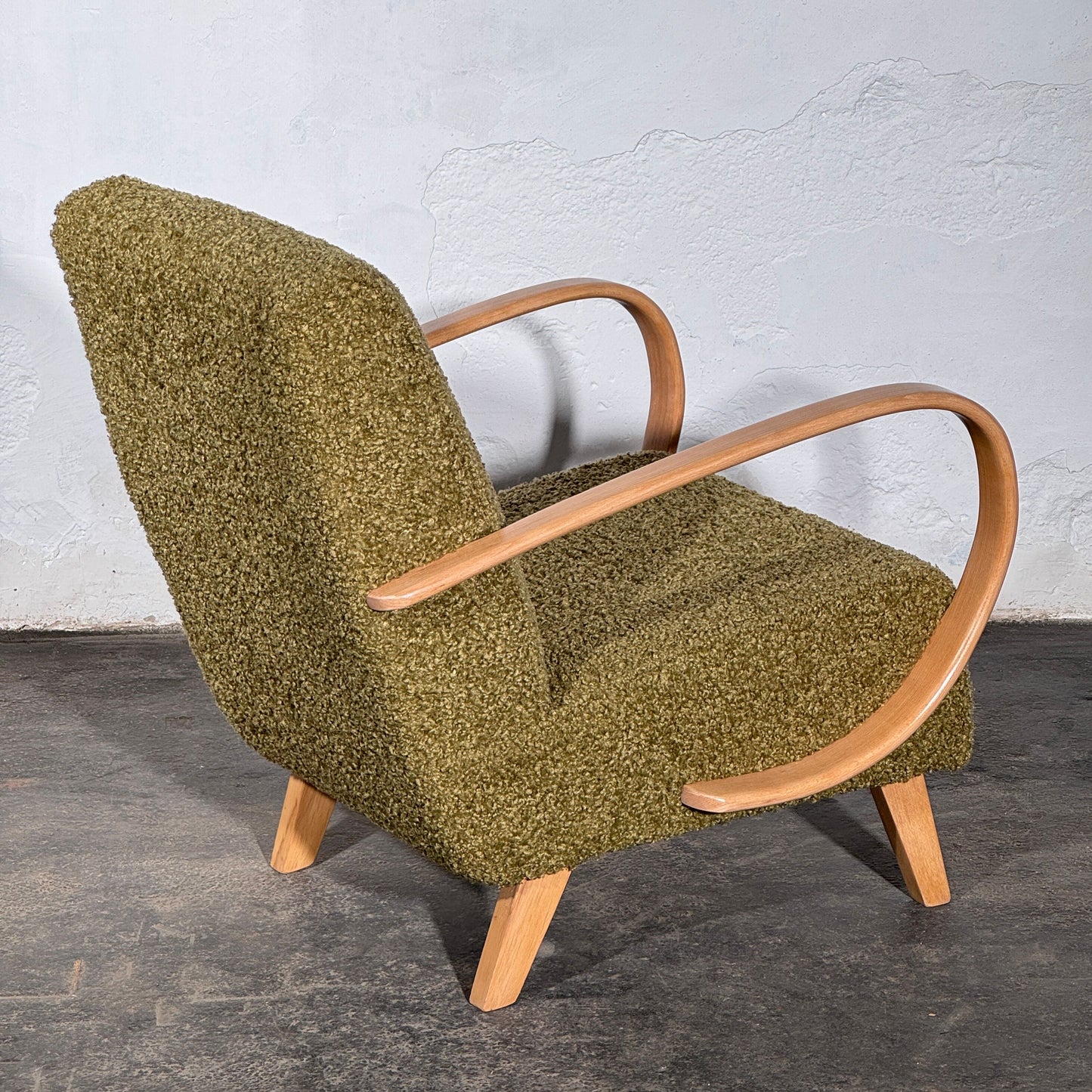 Pair of Jindrich Halabala Type C Armchairs, Fully Refurbished, 1930s