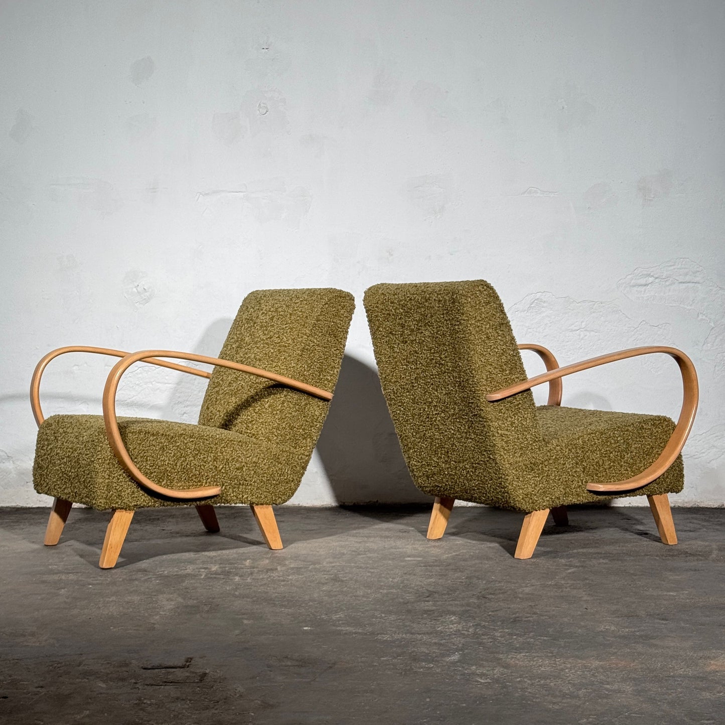 Pair of Jindrich Halabala Type C Armchairs, Fully Refurbished, 1930s