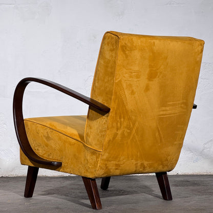 Pair of Jindrich Halabala Type C Armchairs, Fully Refurbished, 1930s