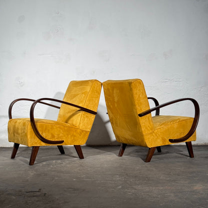 Pair of Jindrich Halabala Type C Armchairs, Fully Refurbished, 1930s