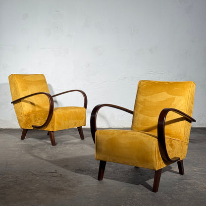 Pair of Jindrich Halabala Type C Armchairs, Fully Refurbished, 1930s
