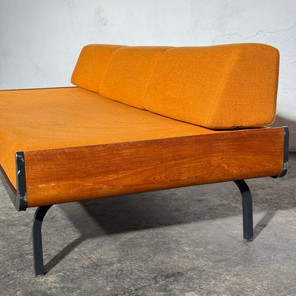 Ariadne Teak Daybed by Friso Kramer for Auping, 1960s