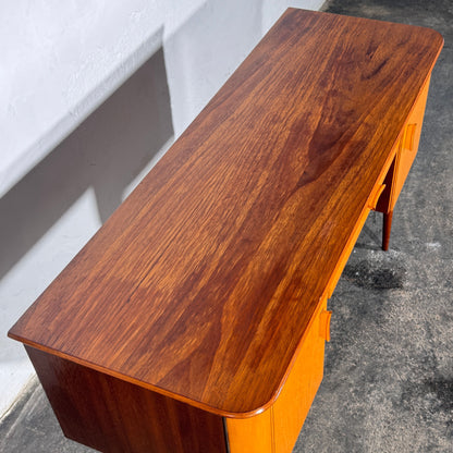 East German Writing Desk by Heidenau, 1960s