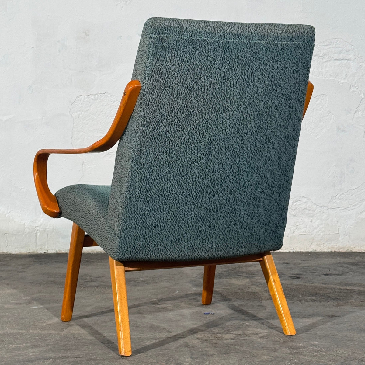 Set of 2 Bentwood Lounge Chairs, Attributed to Jaroslav Šmídek, Czechoslovakia, 1960s