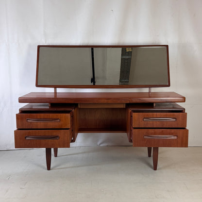 Viktor Wilkins for GPlan Teak “Fresco” Dresser, 1960s