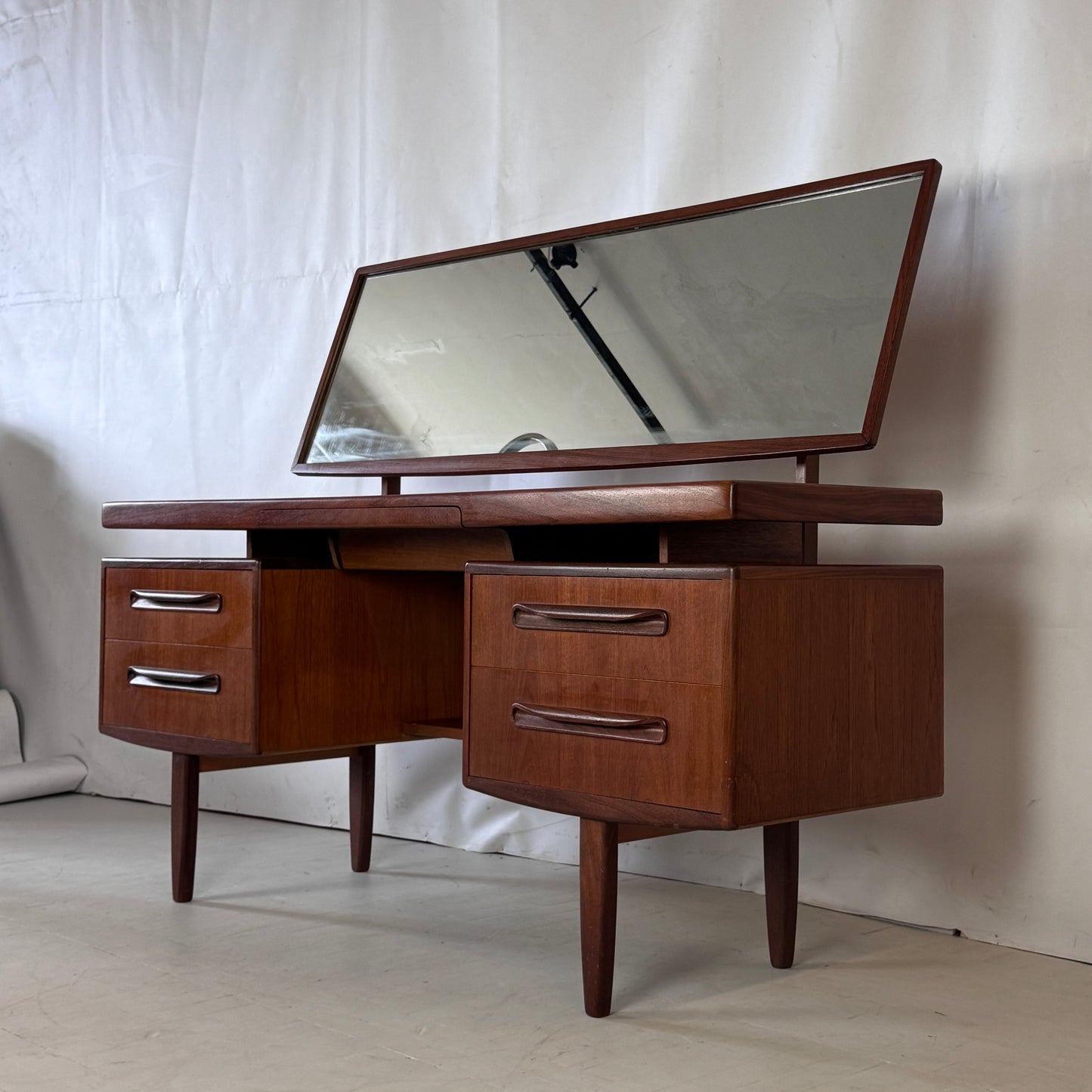 Viktor Wilkins for GPlan Teak “Fresco” Dresser, 1960s