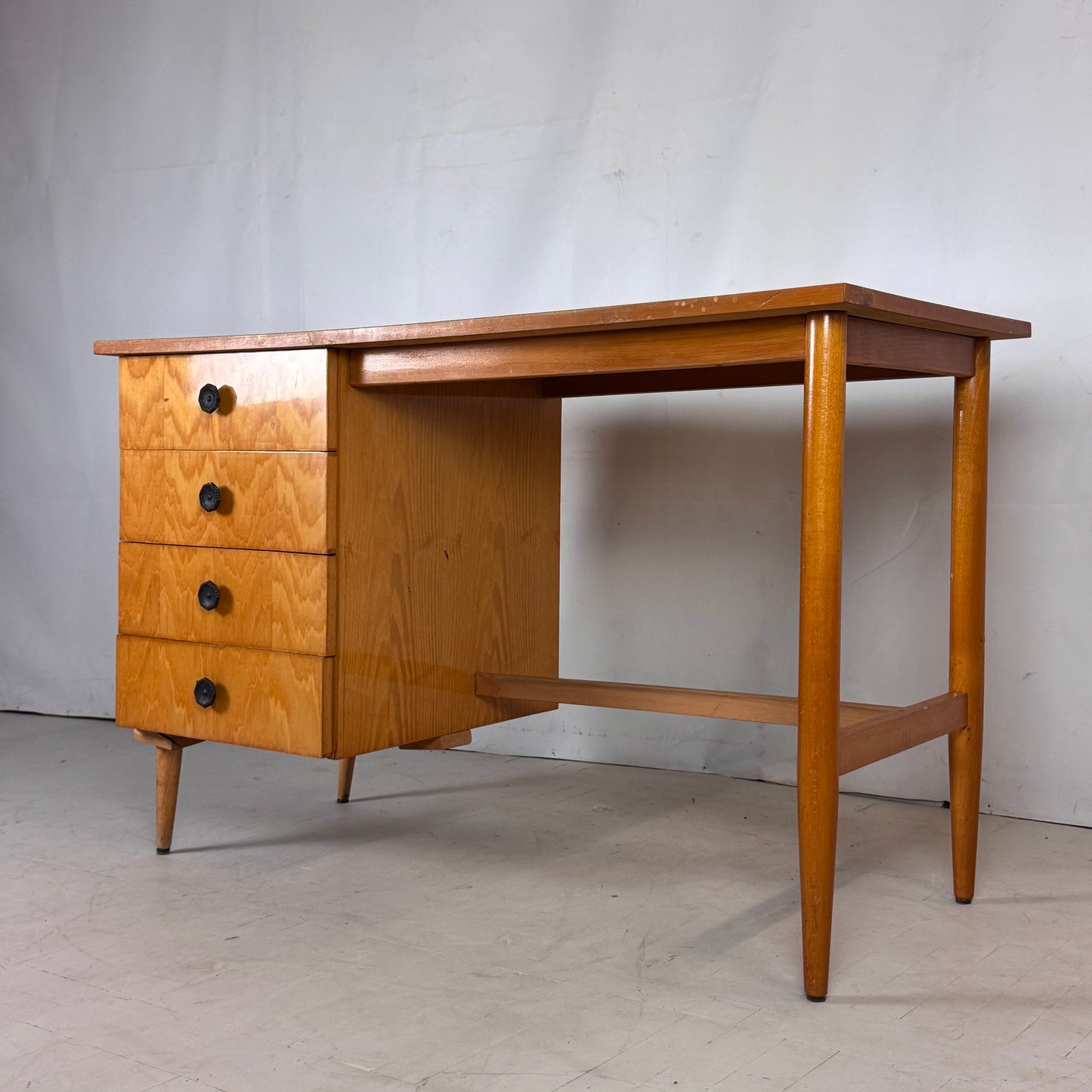Hungarian Design Writing Desk, 1960s