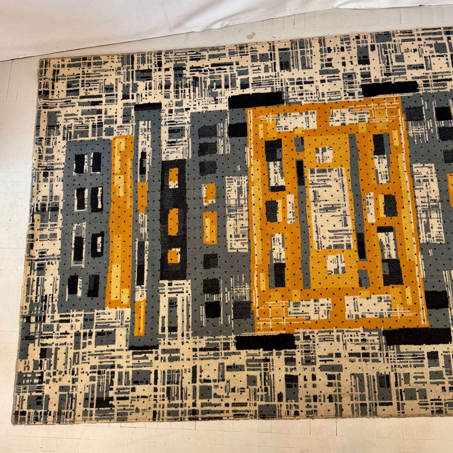Vintage Hungarian Design Carpet, 1960s