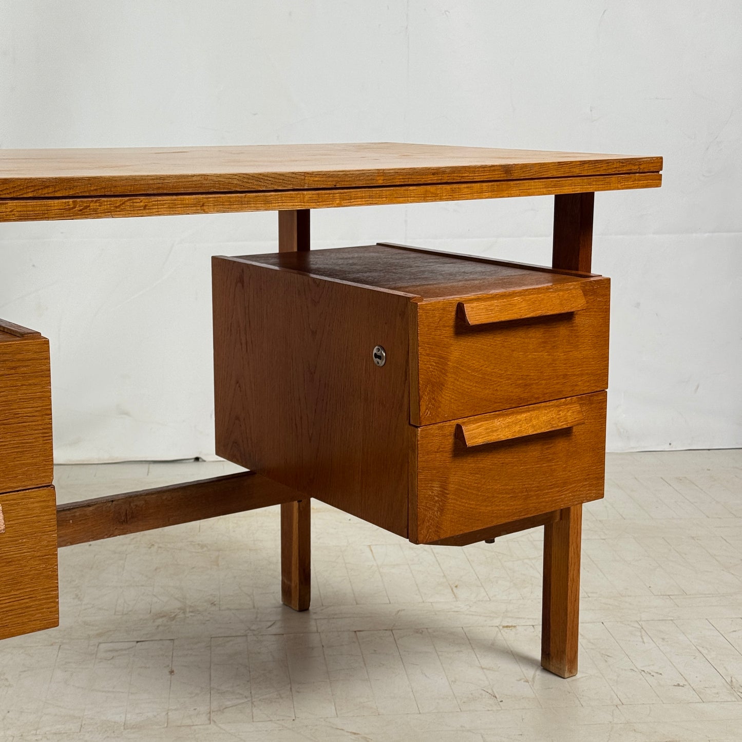 Hungarian Mid-Century Oak Desk, 1960s
