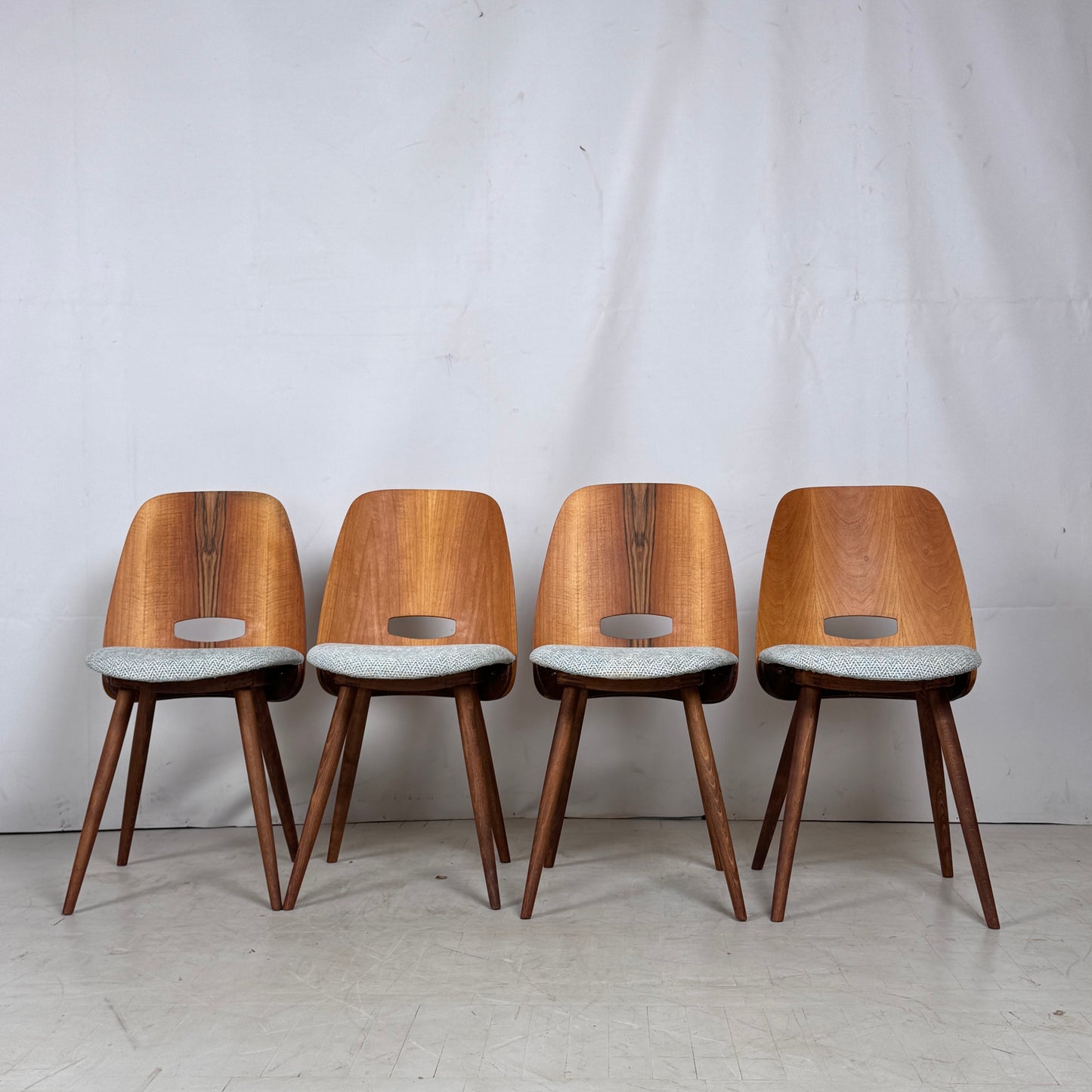 Set of 4 Fully Restored Tatra Nábytok Dining Chairs, 1960s