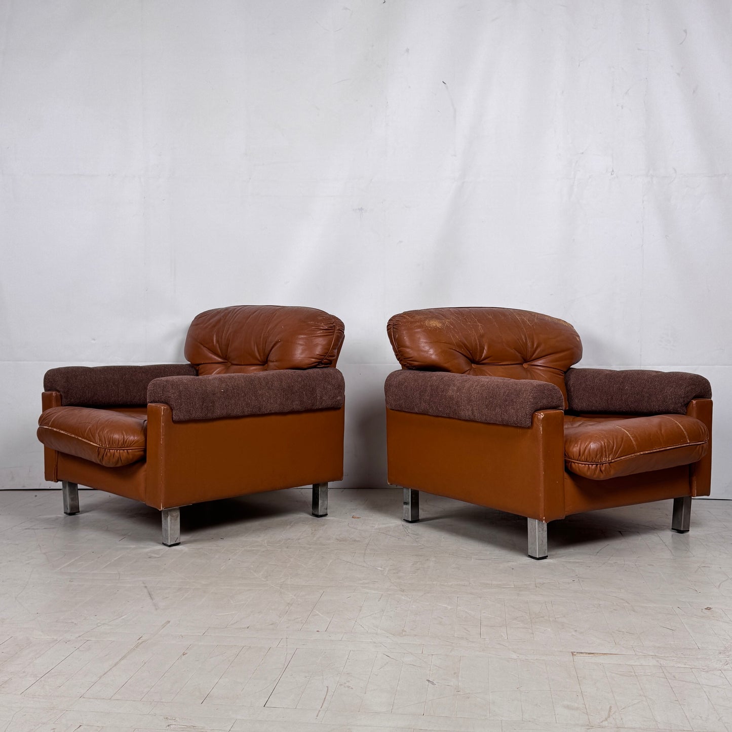 Hungarian Leather Armchairs, 1960s – Mid-Century Hungarian Design