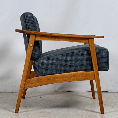 Pair of Fully Refurbished MCM Armchairs, 1960s – Mid-Century Modern