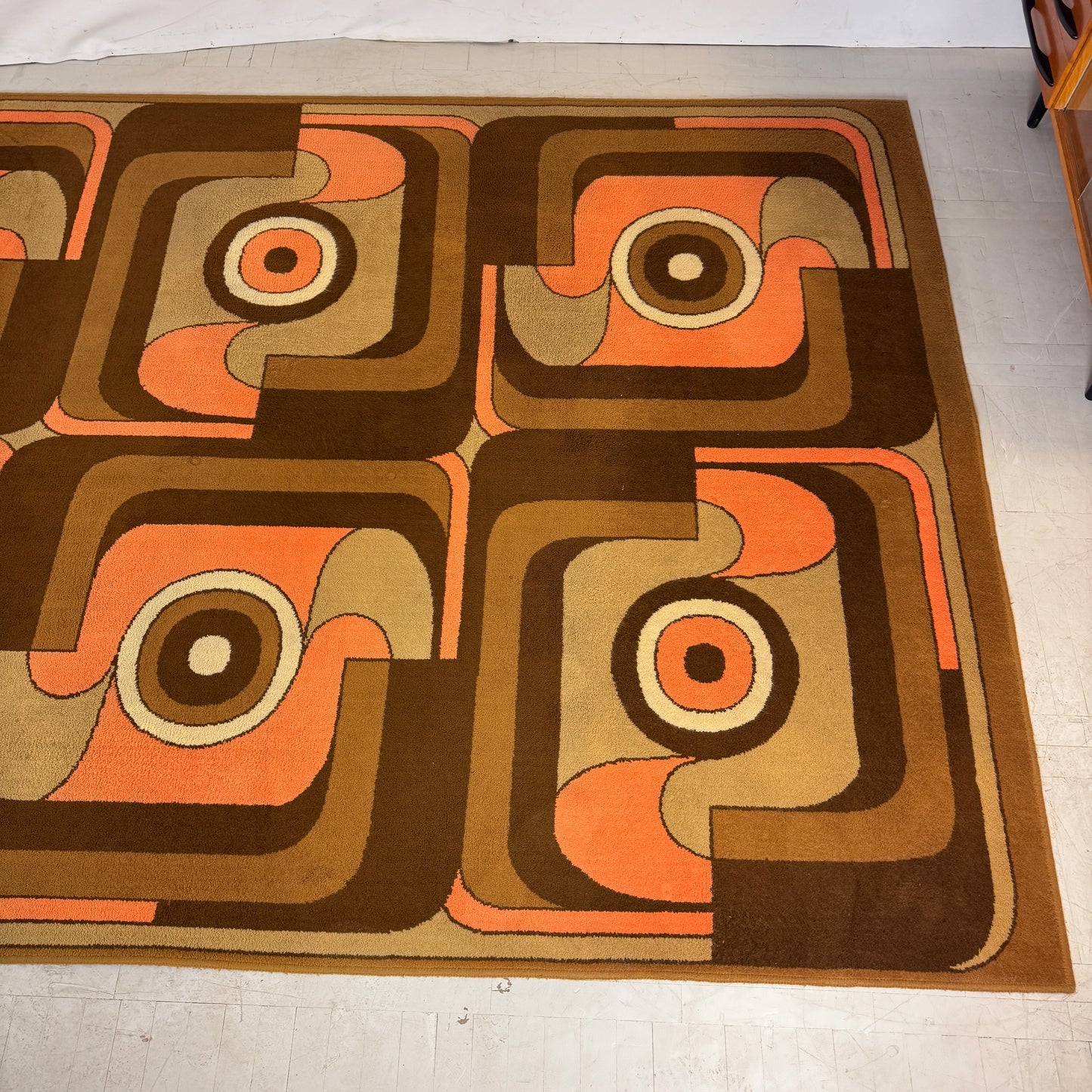Fekete Ferenc FARAO “LATEX” Carpet, 1974 – Hungarian Design