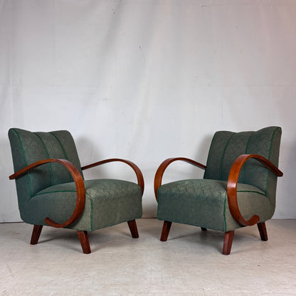 Pair of Jindřich Halabala H-410 Armchairs, 1930s – Original Condition