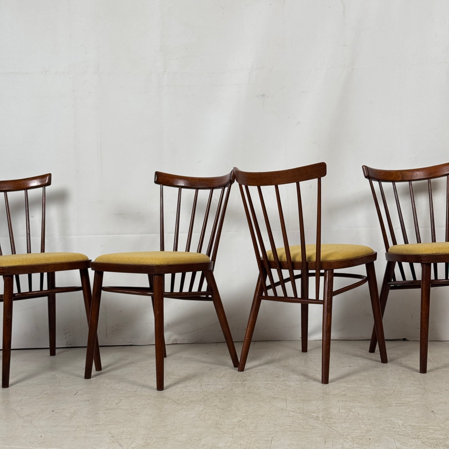 Set of 4 Tatra Nábytok Dining Chairs, 1960s – Czechoslovakian Design