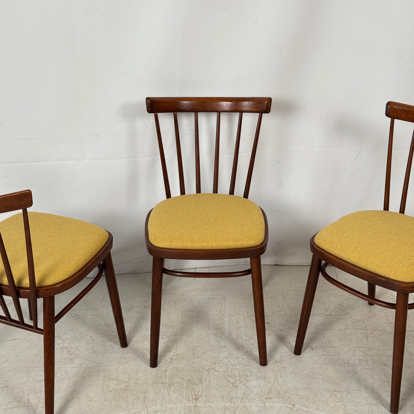 Set of 4 Tatra Nábytok Dining Chairs, 1960s – Czechoslovakian Design