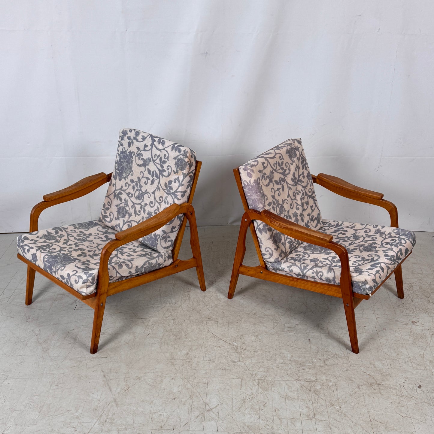 Vintage Hungarian Sofa Set, 1960s – Mid-Century Design