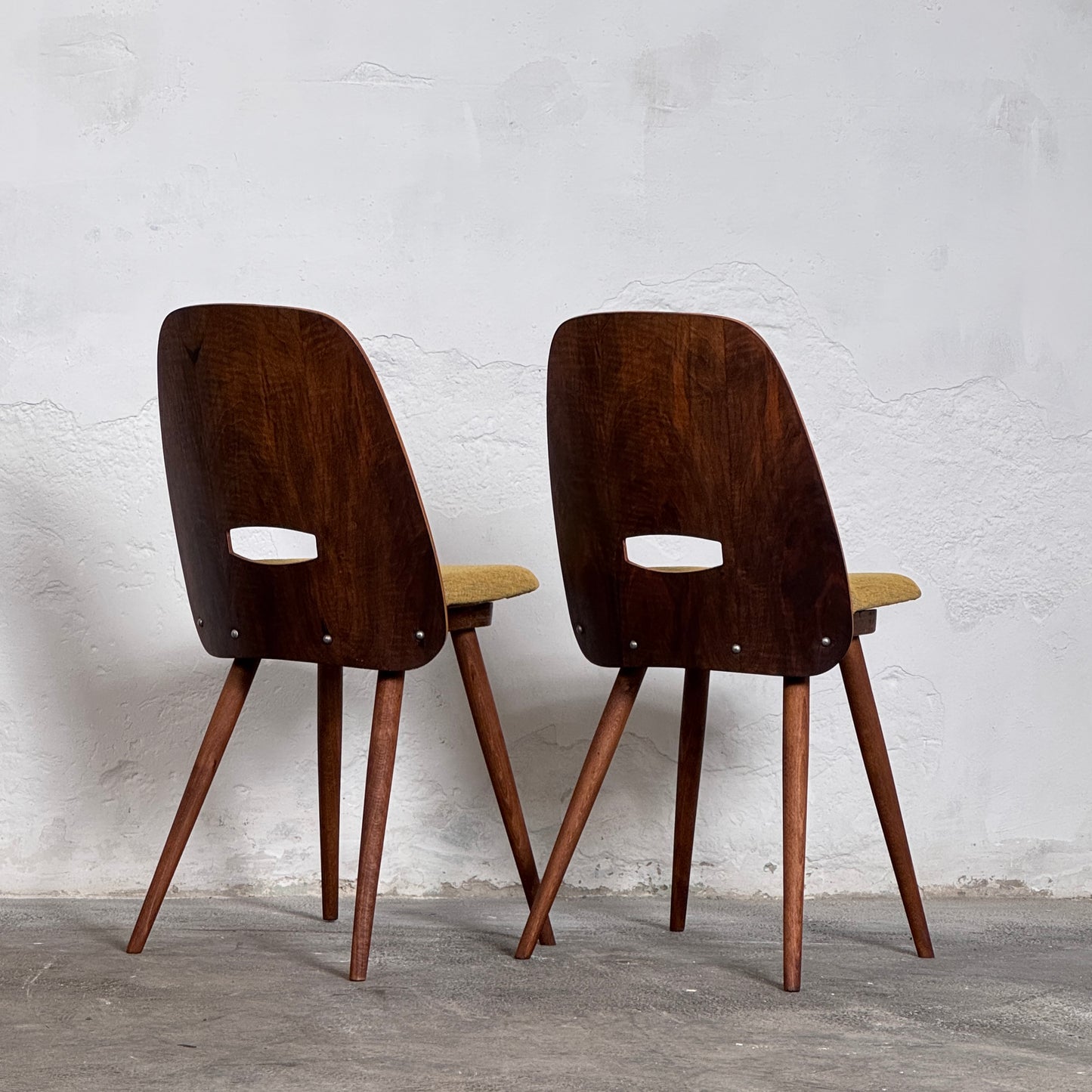 Set of 4 Fully Refurbished “Lollipop” Chairs by František Jirák for Tatra Nábytok, 1960s