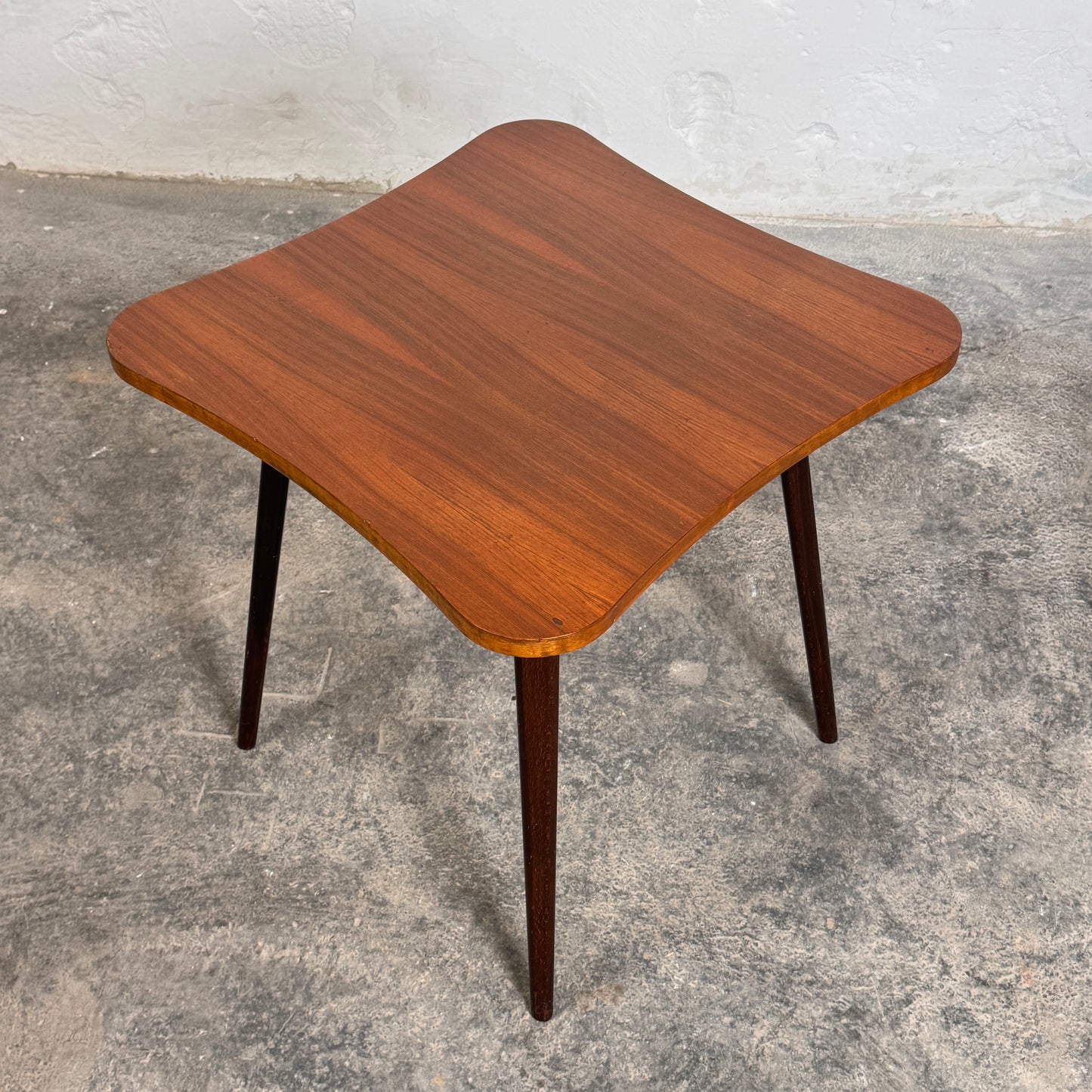 Jindřich Halabala Coffee Table, 1940s – Czechoslovak Art Deco