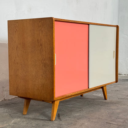 Jiří Jiroutek U-452 Sliding Door Sideboard, 1960s – Czechoslovak Design
