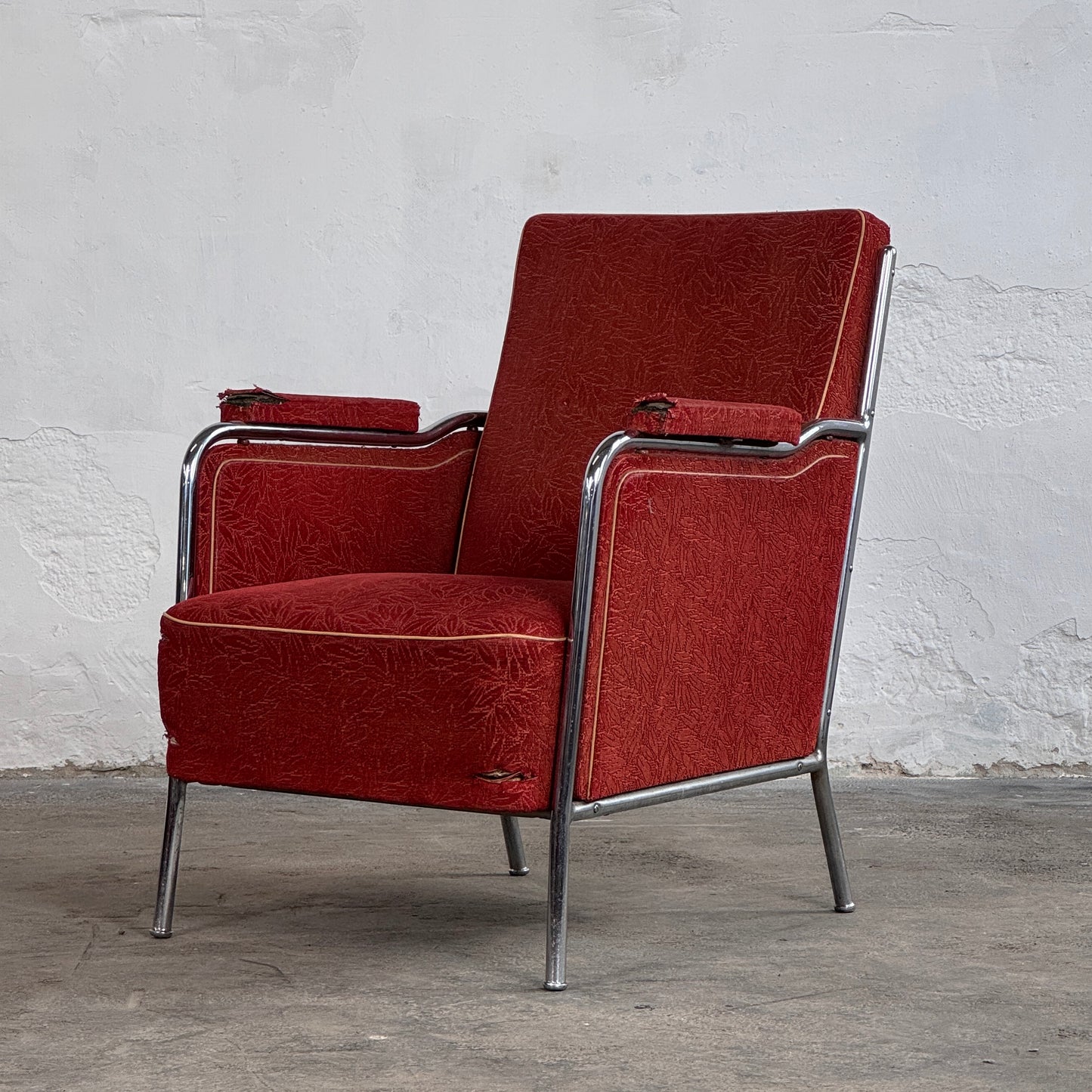 Pair of Armchairs by József Peresztegi, 1960s – Hungarian Modernist Design