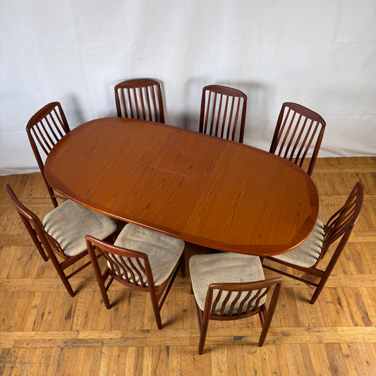 GPlan teak extendable dining table 1970s
