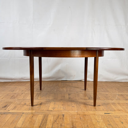 GPlan teak extendable round dining table 1960s