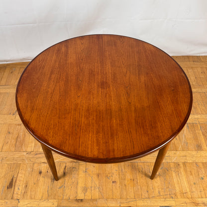 GPlan teak extendable round dining table 1960s
